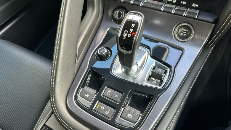 Jaguar F-Type 5.0 Supercharged V8 R 2dr Auto AWD Petrol Convertible